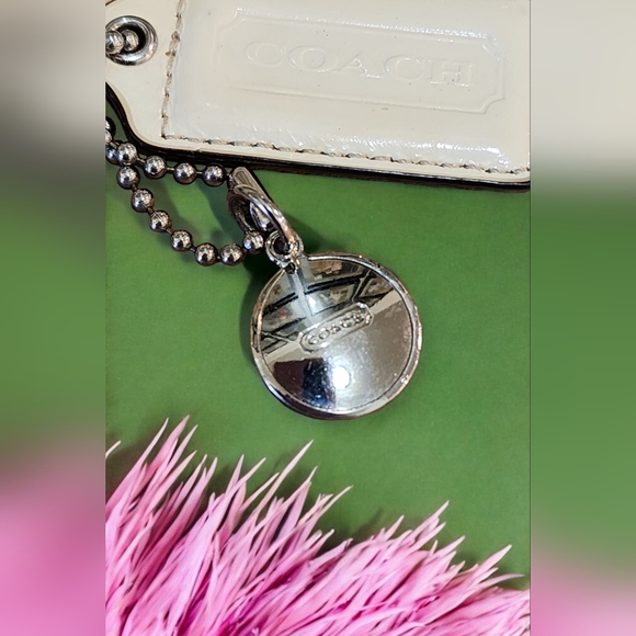 COACH Off White Leather RepTag Charm w Silver Coach Coin Charm - Picture 3 of 6
